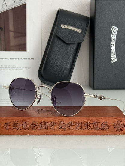 Chrome Hearts VAGIDICTORIAN Sunglasses⚜️