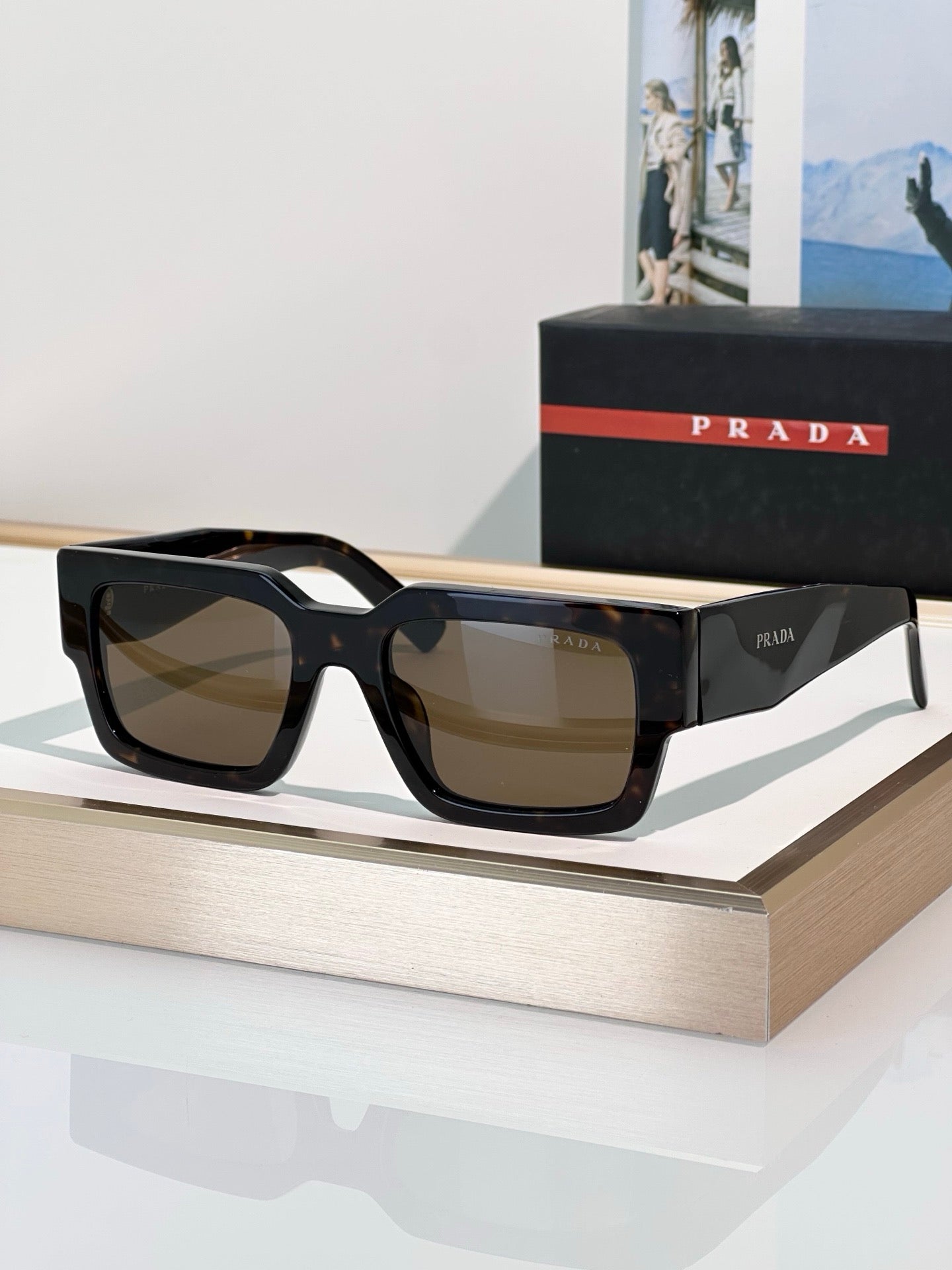 PRADA Symbole SPR B17 / PR B17S Sunglasses  🟥
