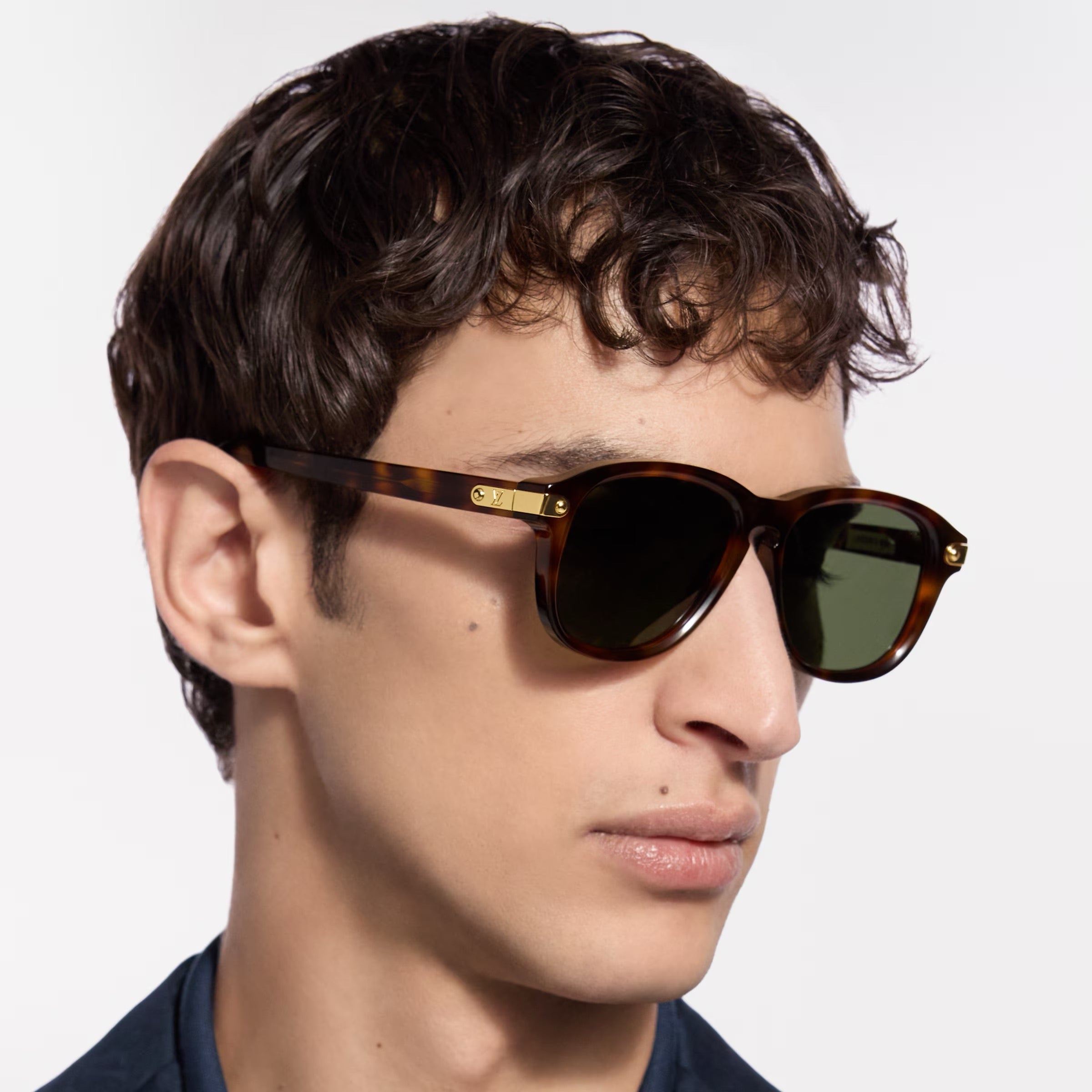 Louis Vuitton Z3125U LV Signature Aviator Sunglasses  ✨