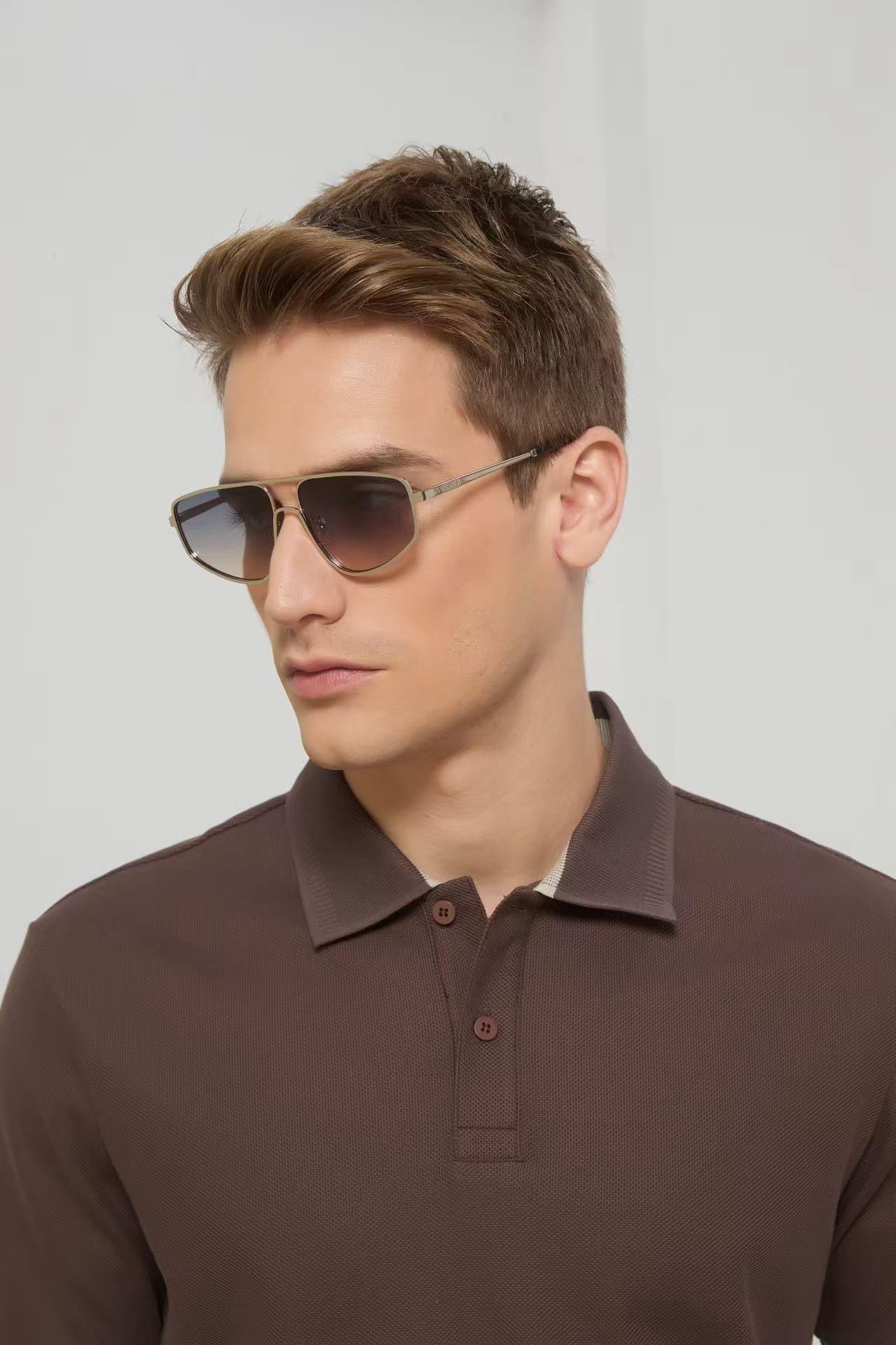 FENDI Travel FE50088U Sunglasses&Eyewear ✨