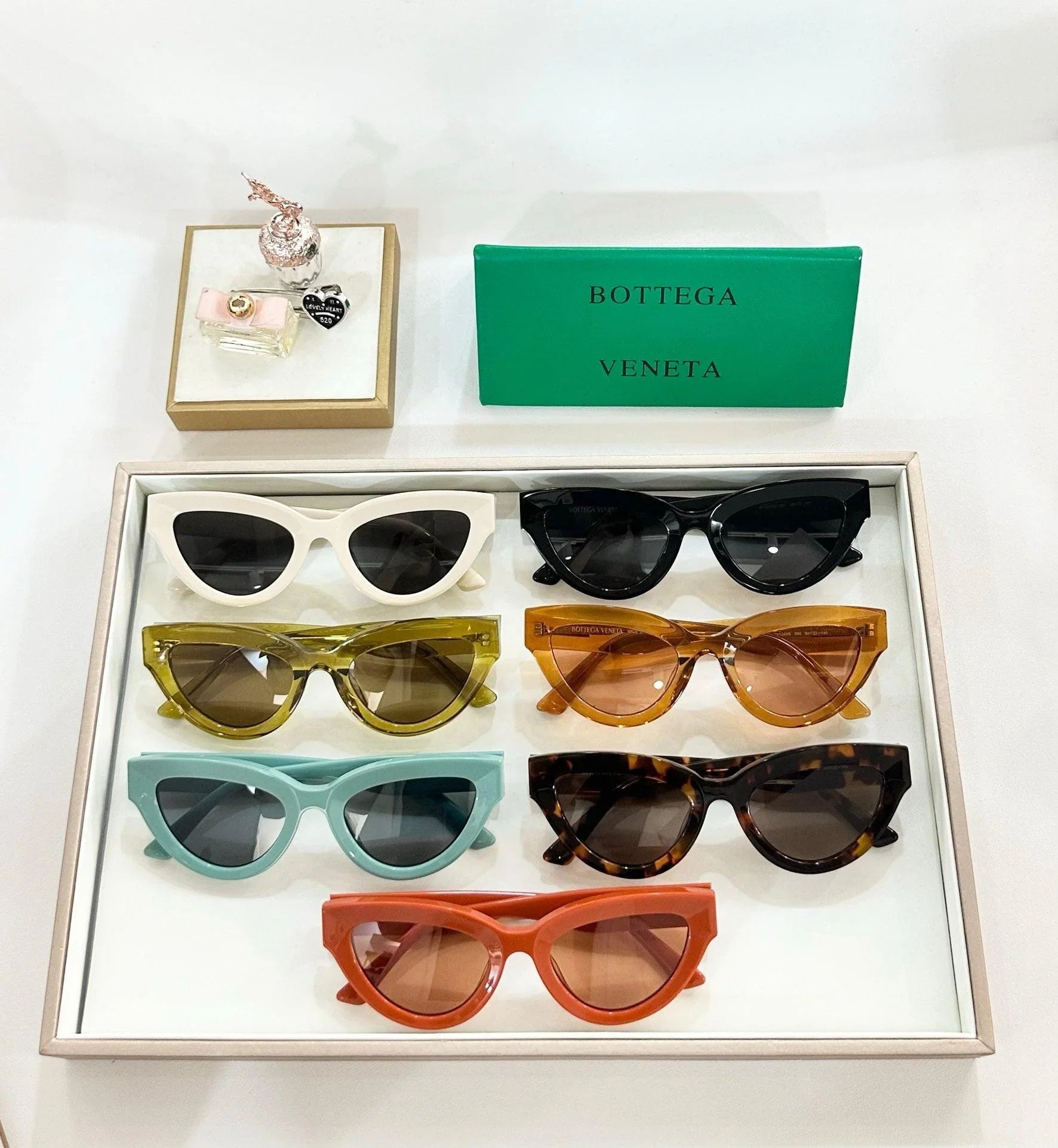 BOTTEGA VENETA BV1149S 008 Sunglasses💚