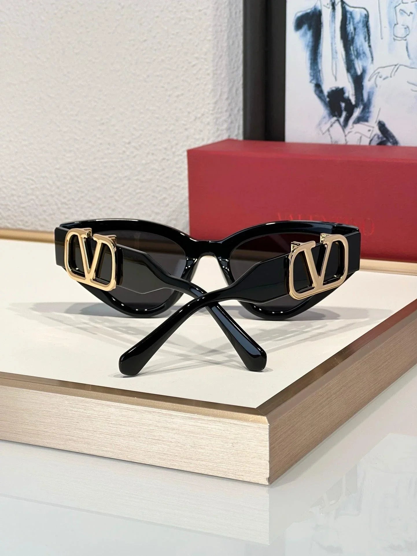 '-  Valentino KYLIE JENNER V-Due Acetate & Titanium Cat-Eye Sunglasses✨