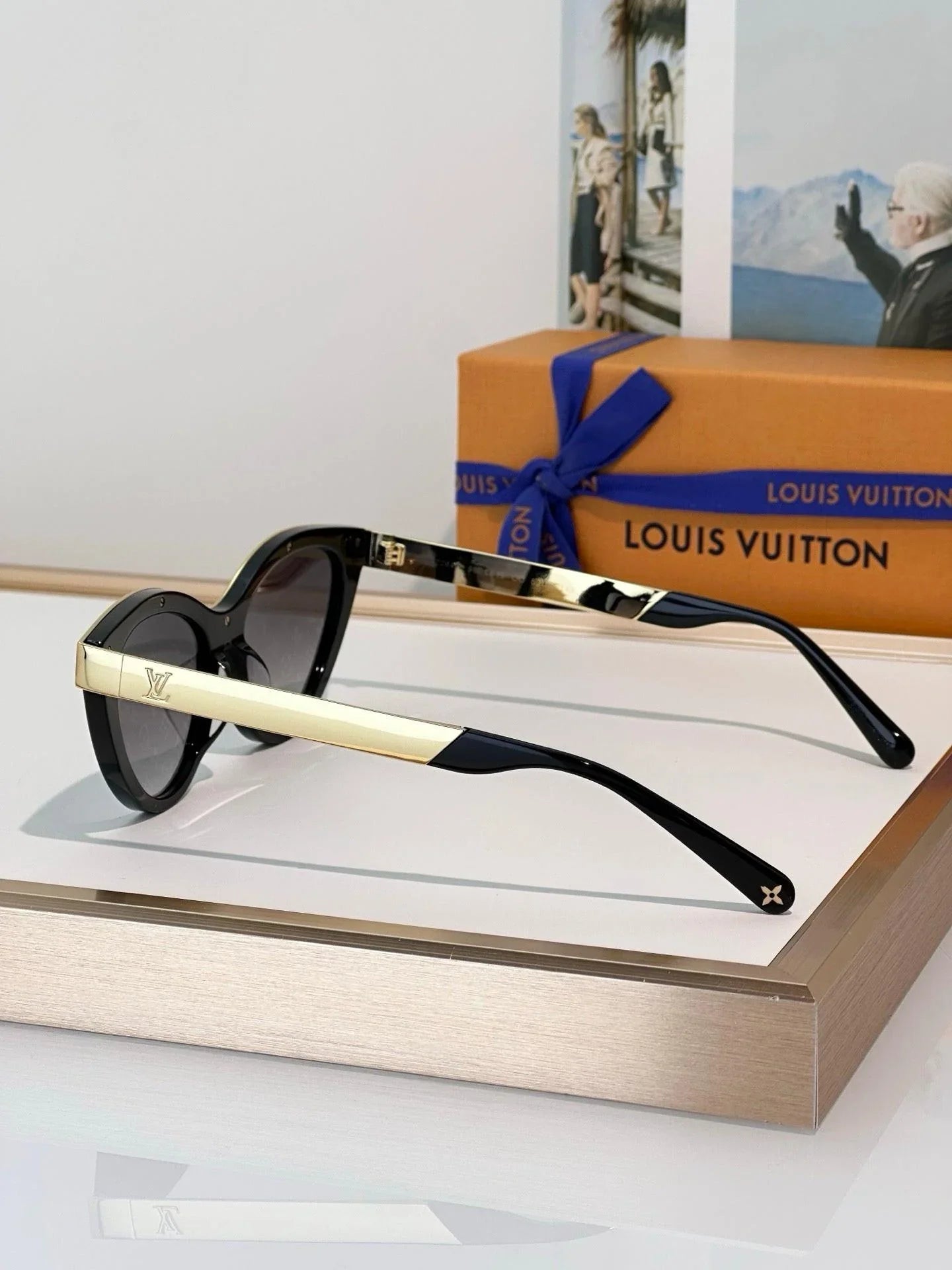 Louis Vuitton Z2684U LV Blend Cat Eye  Sunglasses  ✨