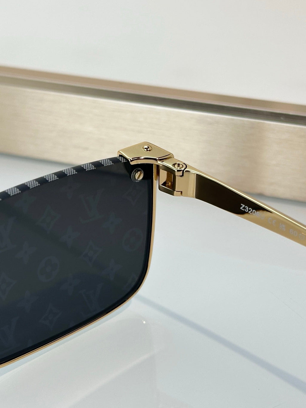 Louis Vuitton Z3240U LV Heritage Metal Low Square Sunglasses✨