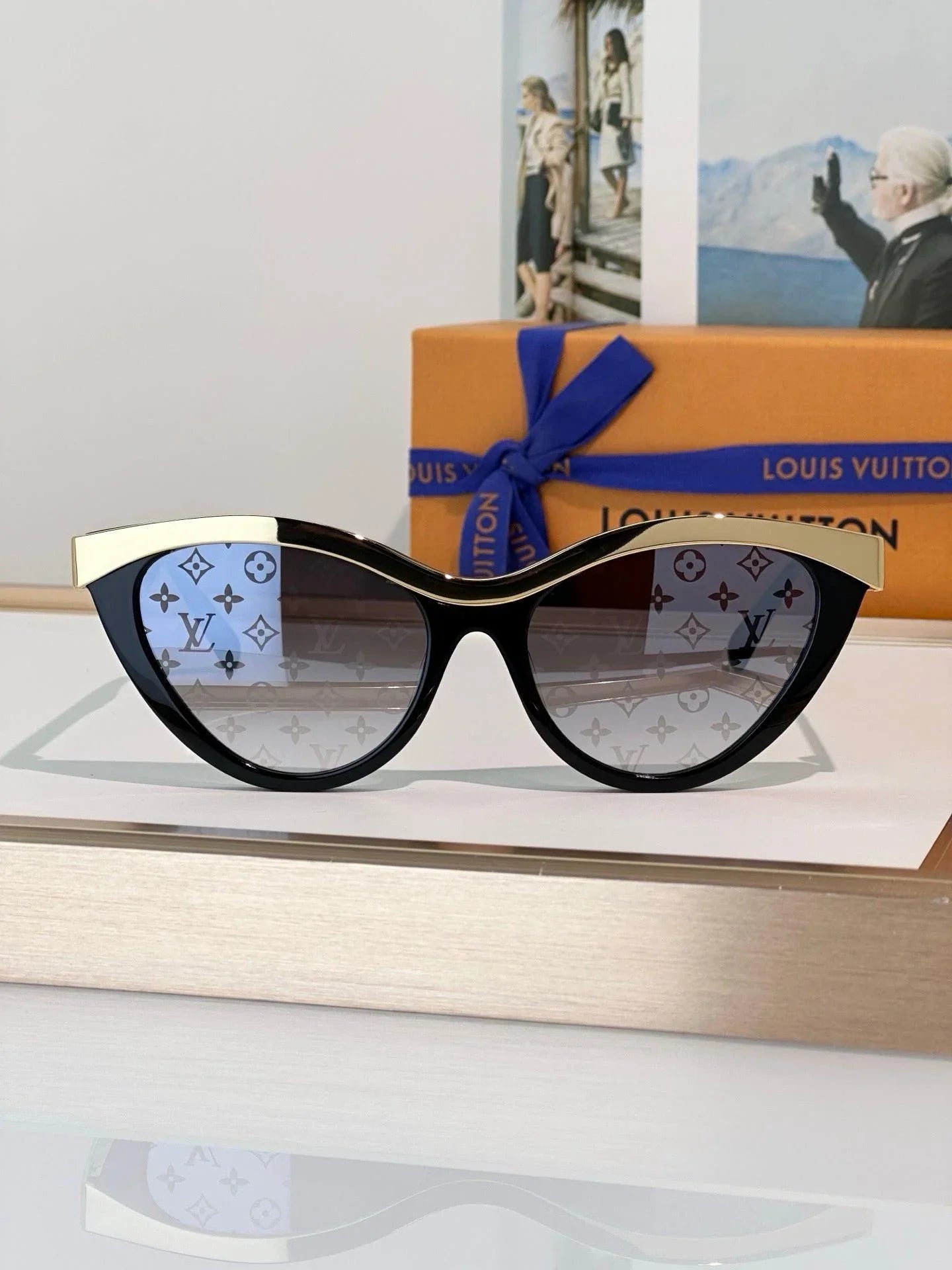 Louis Vuitton Z2684U LV Blend Cat Eye  Sunglasses  ✨
