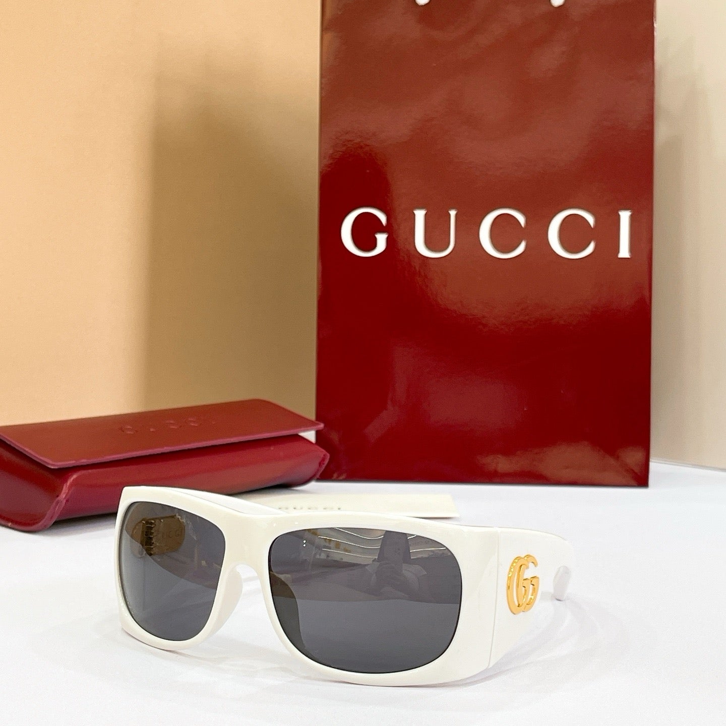 Gucci GG2170S Square frame Sunglasses 🇮🇹
