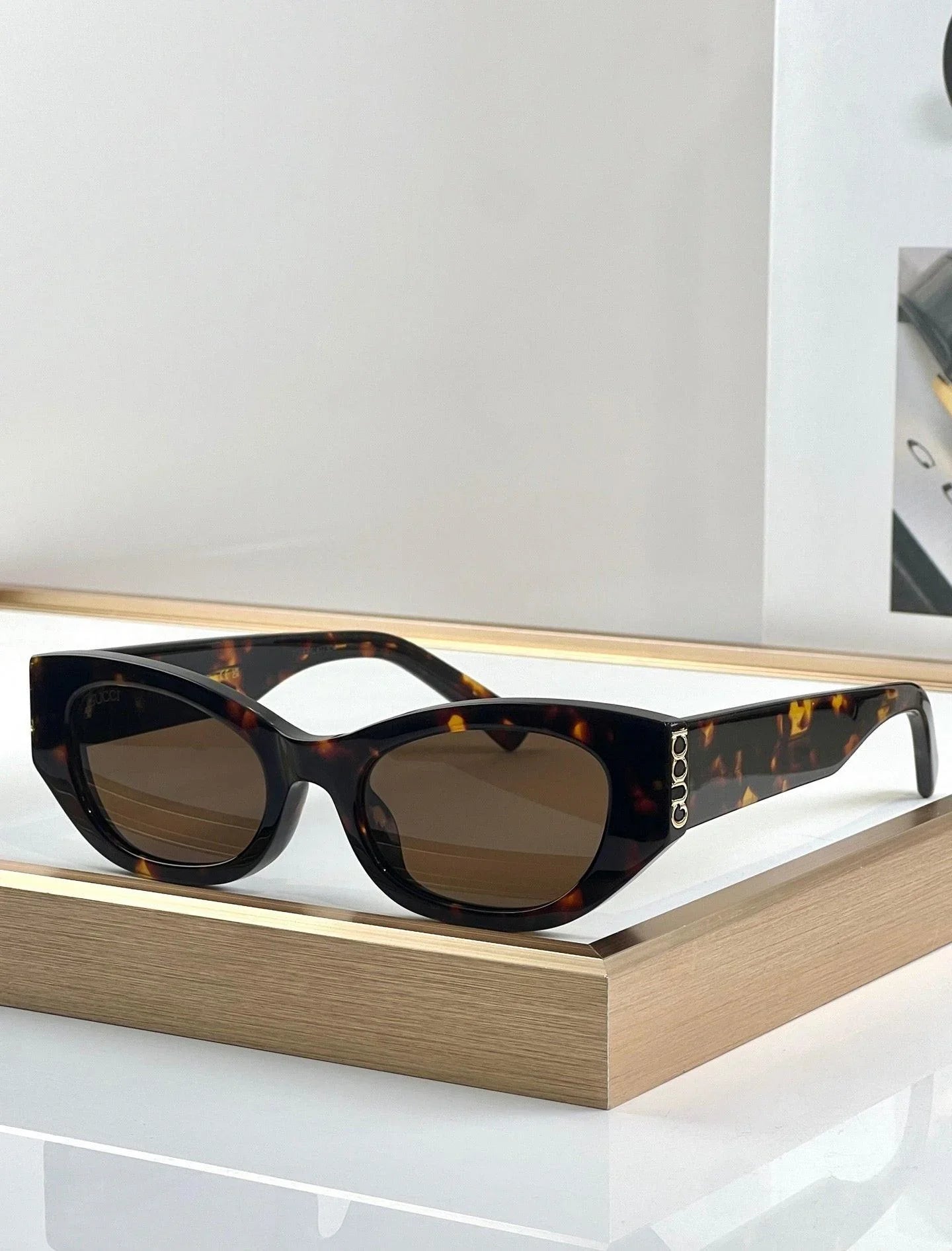 Gucci GG2044SA Women&
