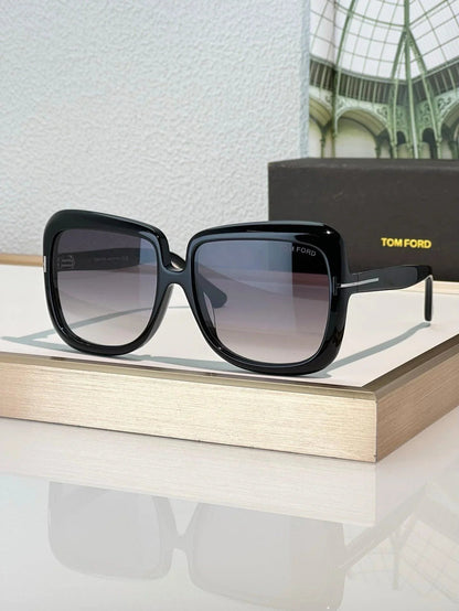 Tom Ford LORELAI TF1156 Women&