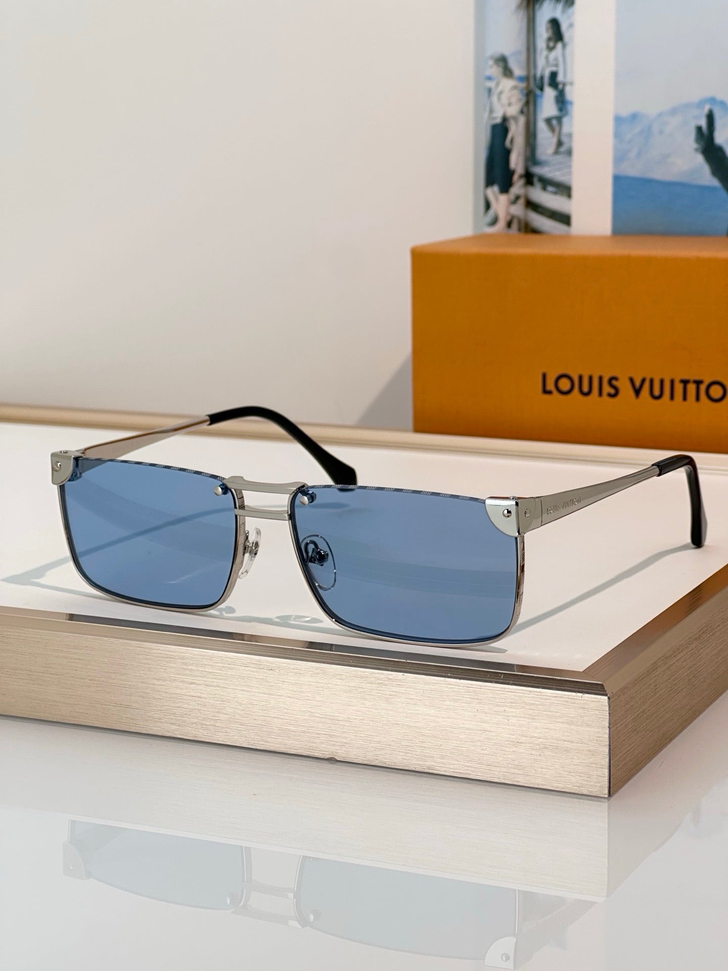 Louis Vuitton Z3240U LV Heritage Metal Low Square Sunglasses✨