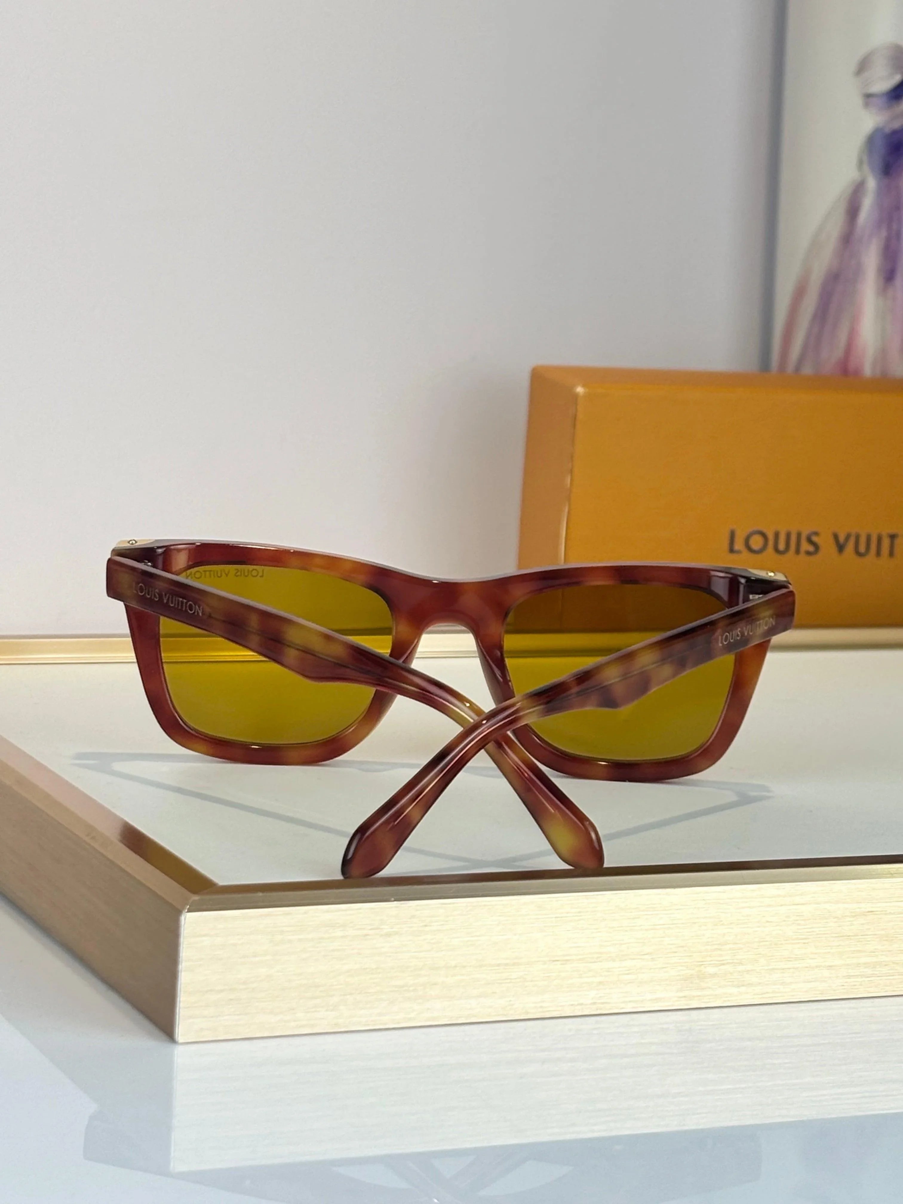 Louis Vuitton Z3158U New icon LV Heritage Square Sunglasses  ✨