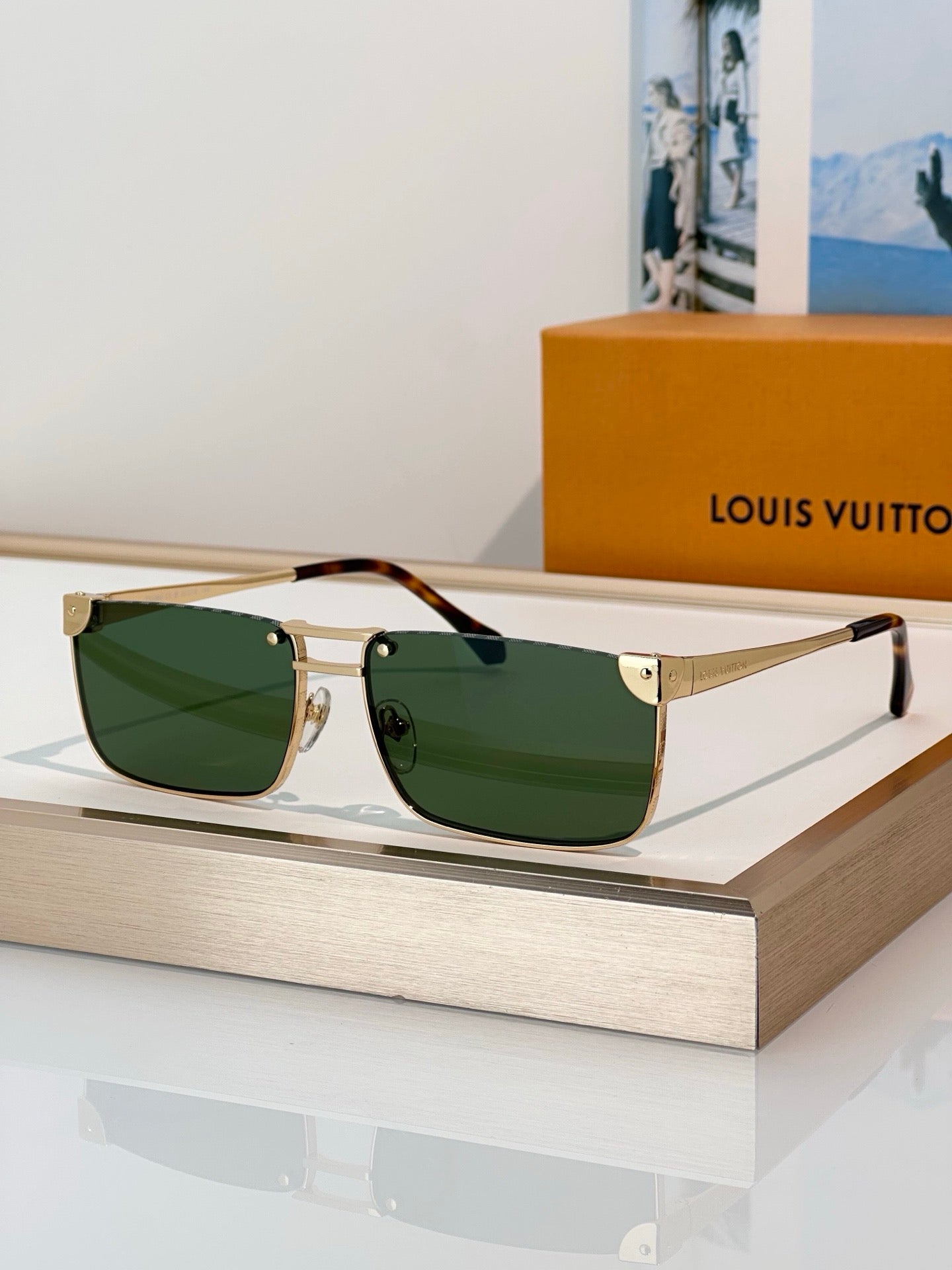 Louis Vuitton Z3240U LV Heritage Metal Low Square Sunglasses✨
