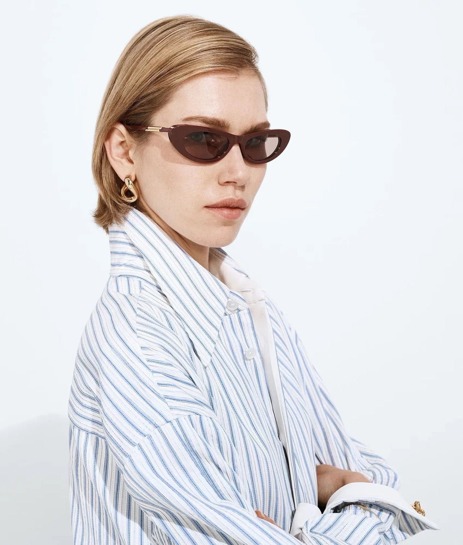 BOTTEGA VENETA BV1447S 001 Sunglasses💚