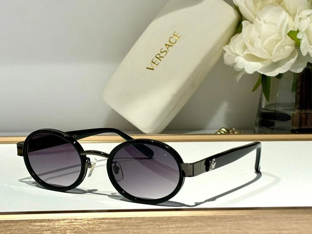 Gianni Versace X28 Vintage 90&