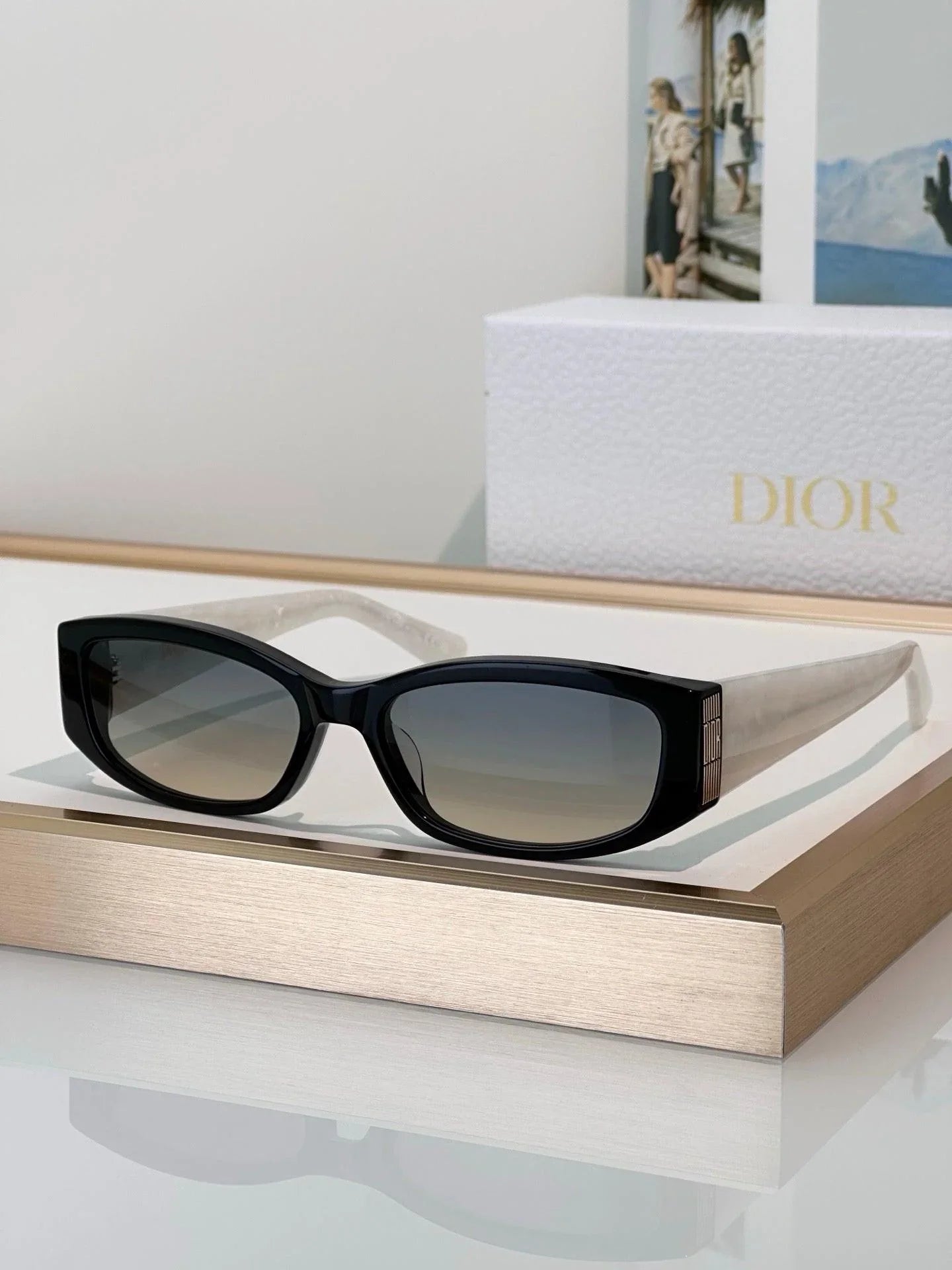 DIOR Diorraphique S1I 10A0 Black Cat Eye  Sunglasses ✨