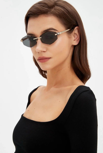 BVLGARI BV40010U Gold Butterfly Metal Sunglasses ✨