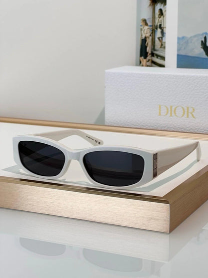 DIOR Diorraphique S1I 10A0 Black Cat Eye  Sunglasses ✨