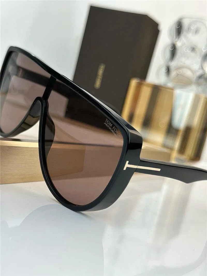 '-  TOM FORD PHOTOCHROMATIC ACHILLES Sunglasses 🔱