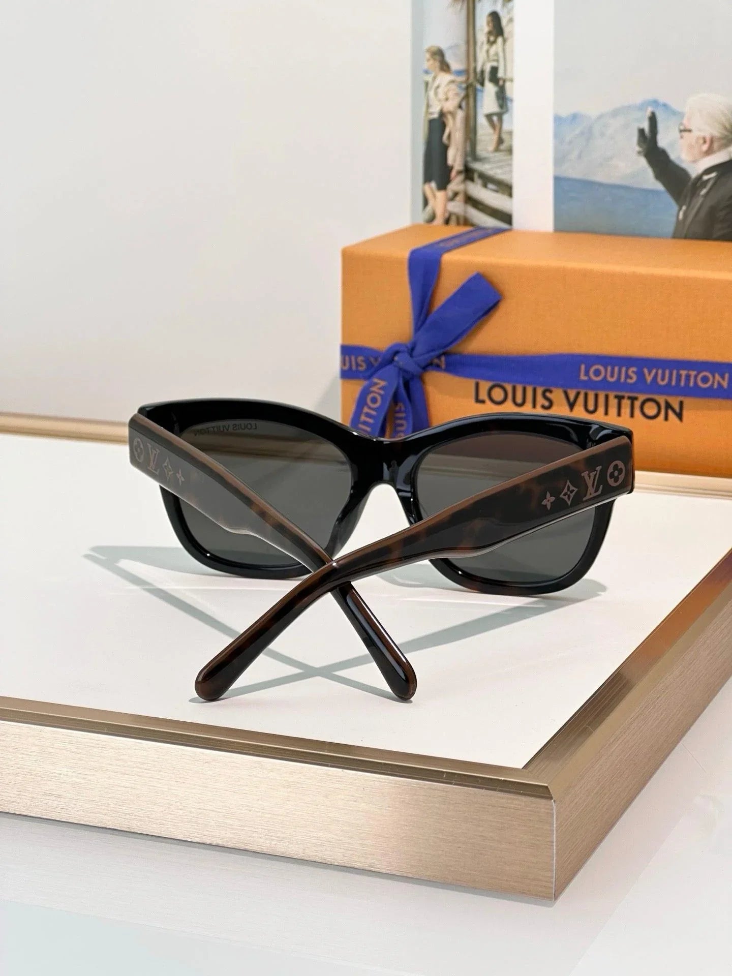 Louis Vuitton Z2645U New LV Line Square  Sunglasses ✨
