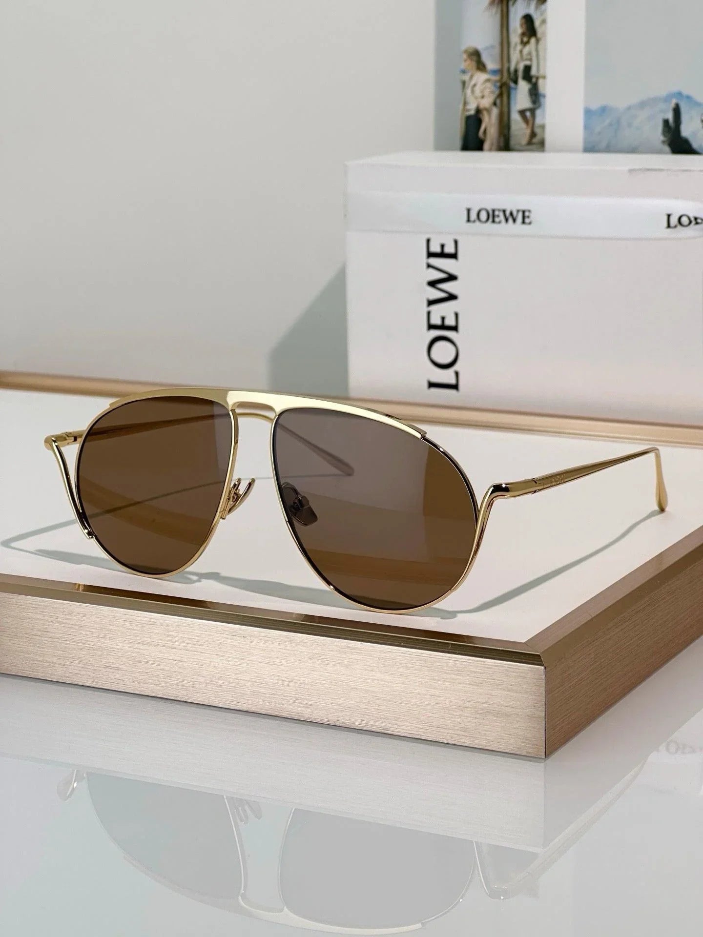 LOEWE Aviator-shaped 40180U Hillock  Sunglasses  ✨