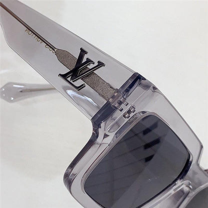 Louis Vuitton Z1579E LV Clash Square Sunglasses ✨