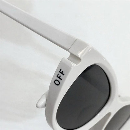 OFF-White!  BOULDER OERI112 Sunglasses ✨