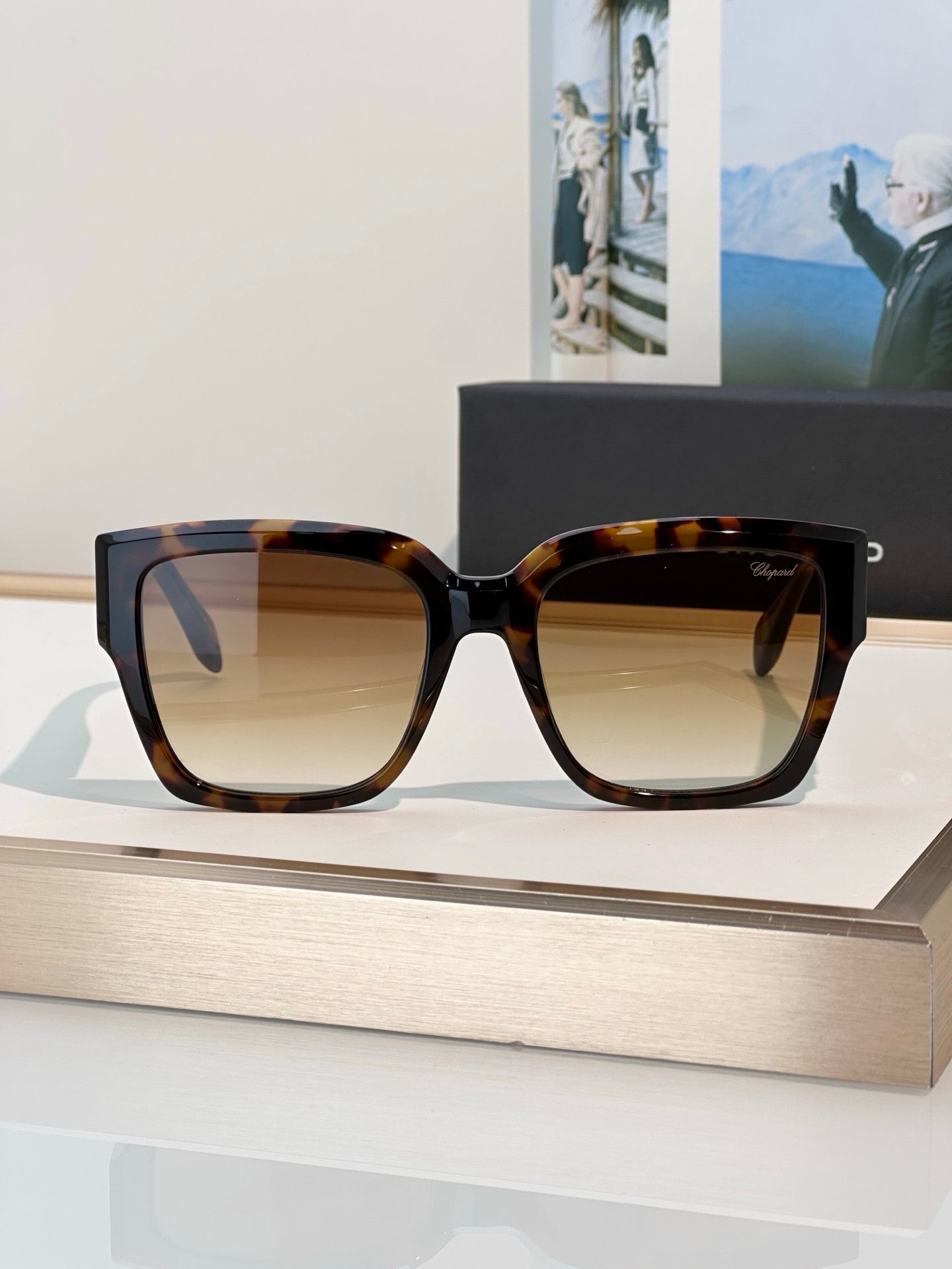 Chopard SCH406 0700 55 Sunglasses  ✨