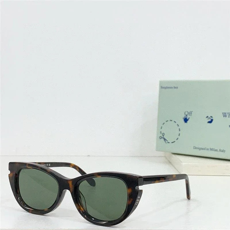 OFF-White!  BOULDER OERI112 Sunglasses ✨