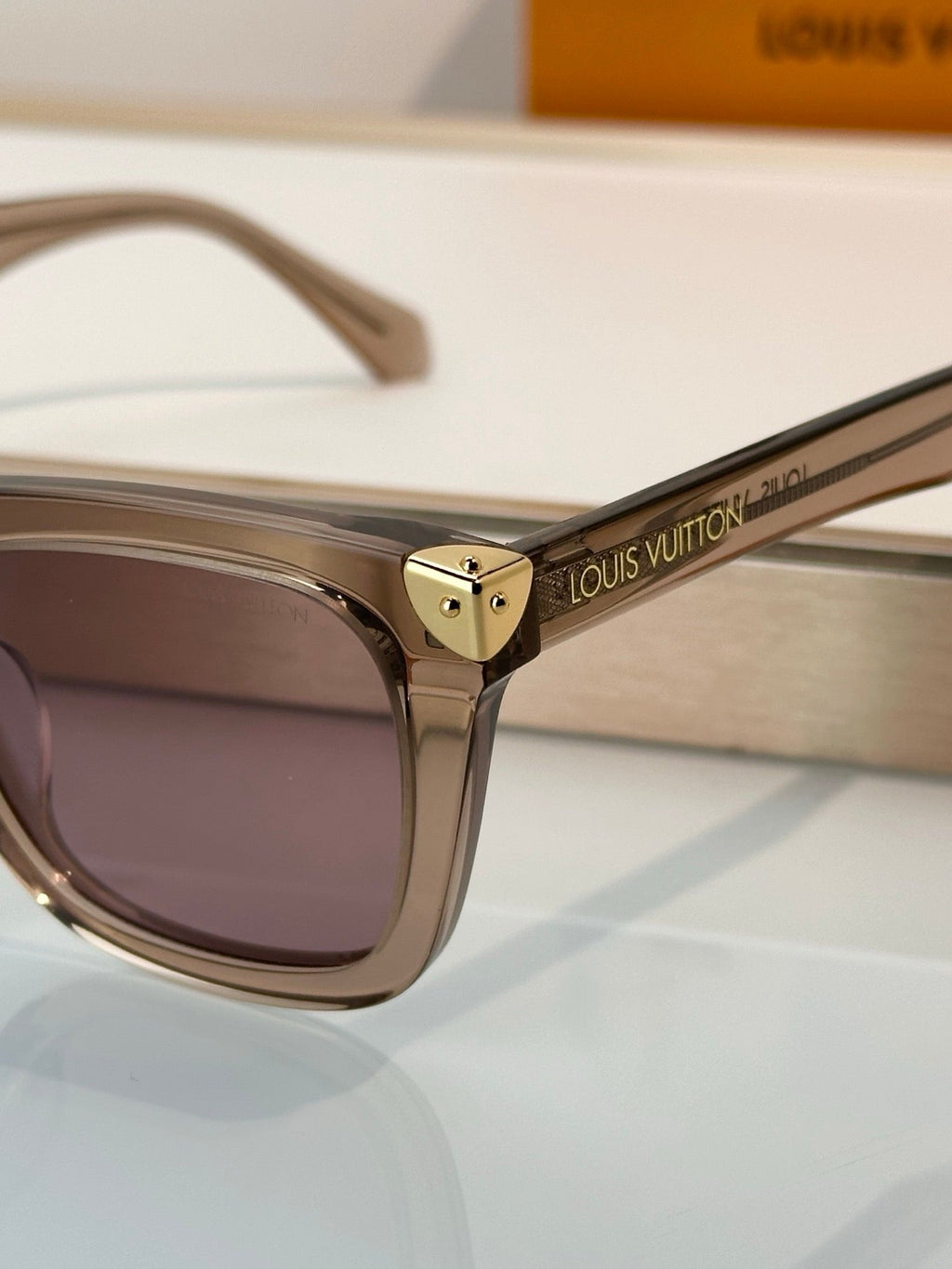 Louis Vuitton Z3266U-Z3269U-Z3192U LV Heritage Square Sunglasses ✨