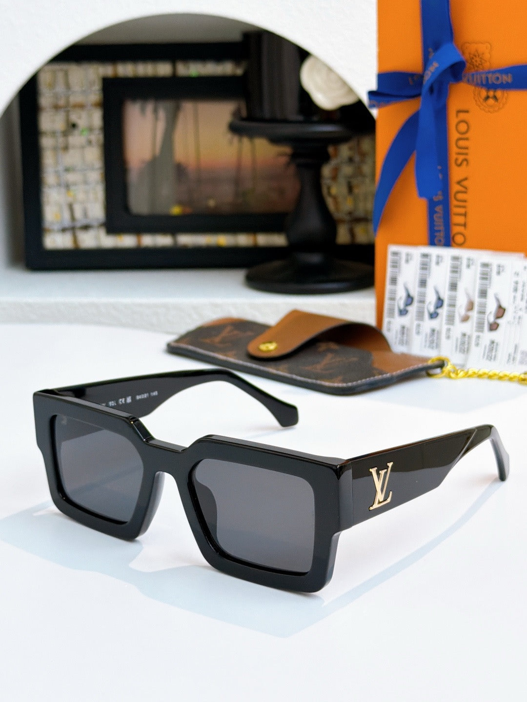 Louis Vuitton Z1579W LV Clash Square Sunglasses ✨