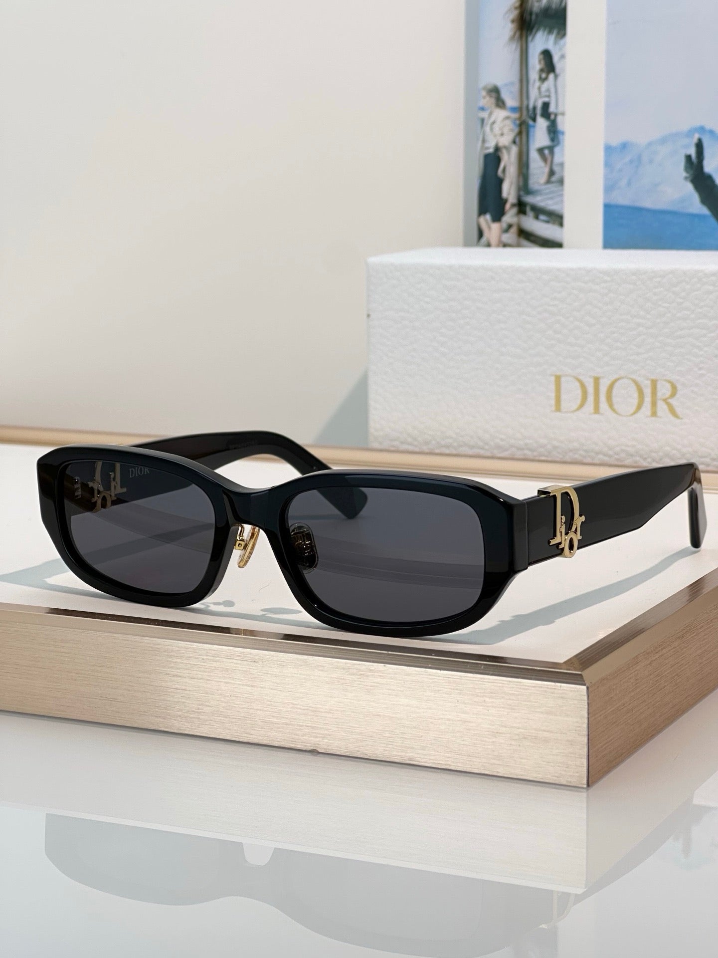DIOR Oblique R2F Oval Sunglasses✨