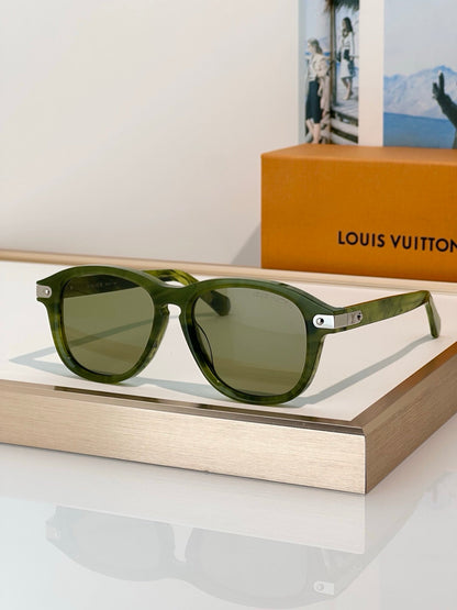 Louis Vuitton Z3125U LV Signature Aviator Sunglasses  ✨