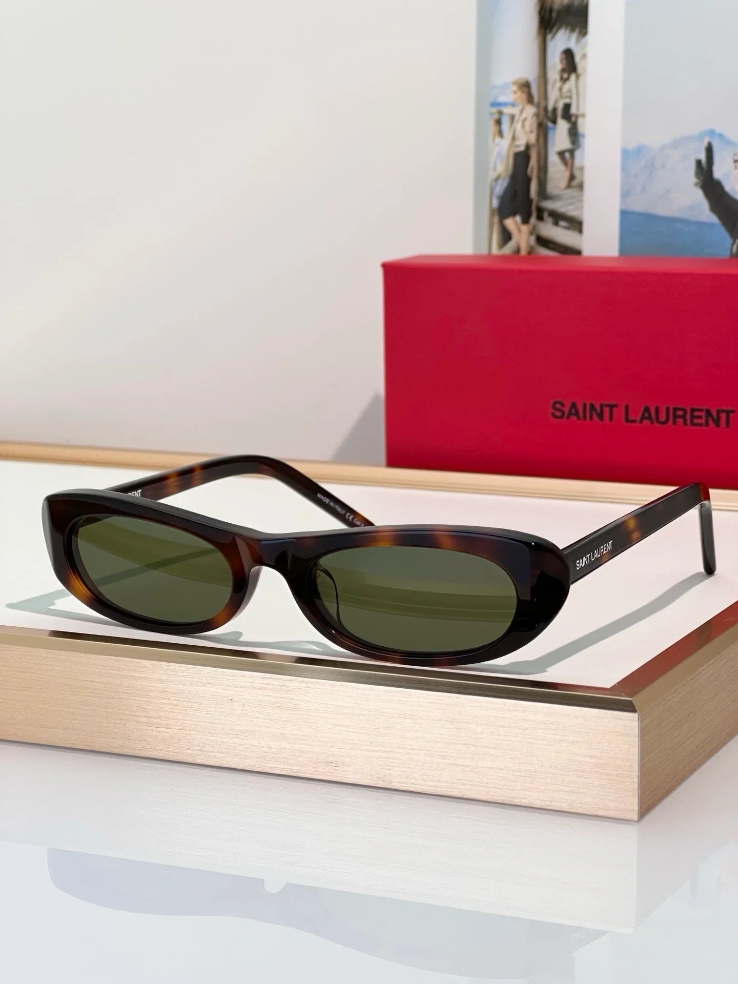 YSL Saint Laurent SL 557 SHADE Women&