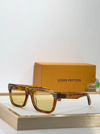 Louis Vuitton Z2746U LV Slide Square Sunglasses ✨
