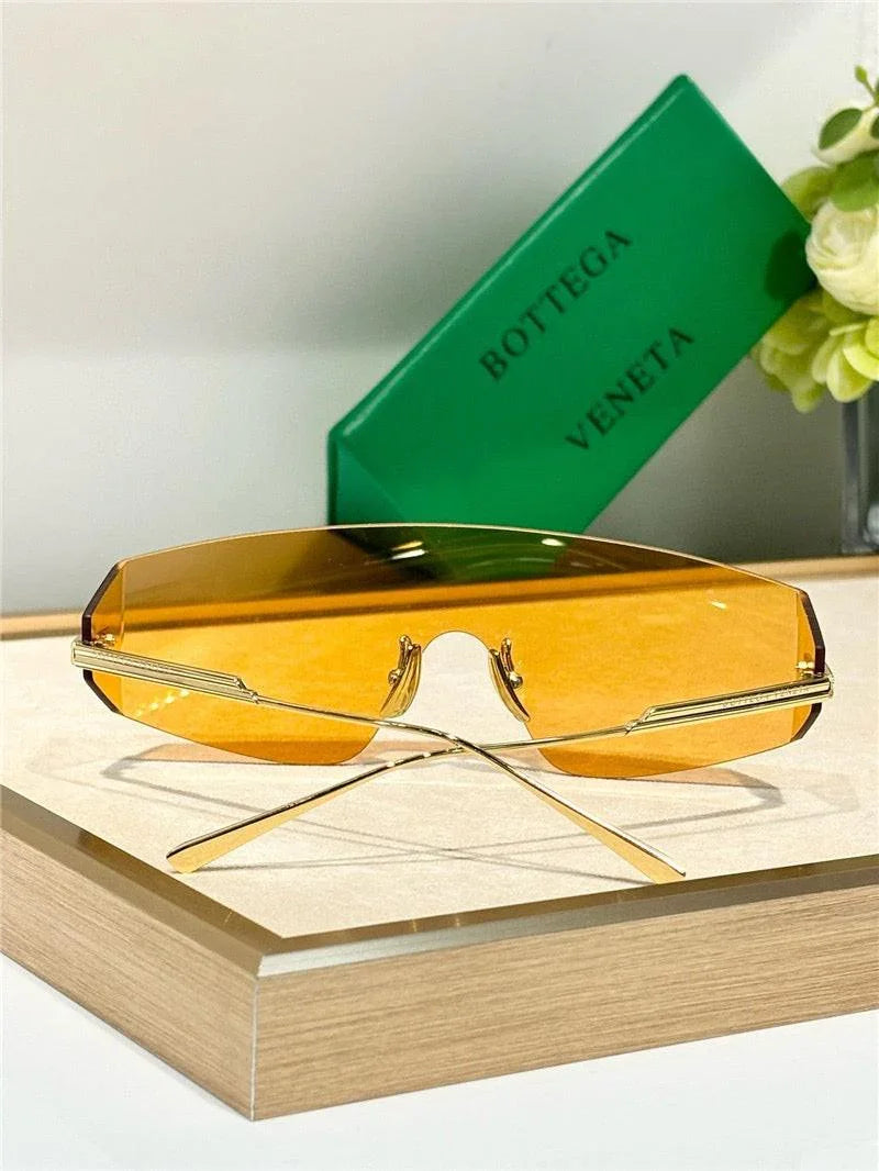 BOTTEGA VENETA BV1299S Unapologetic Sunglasses💚