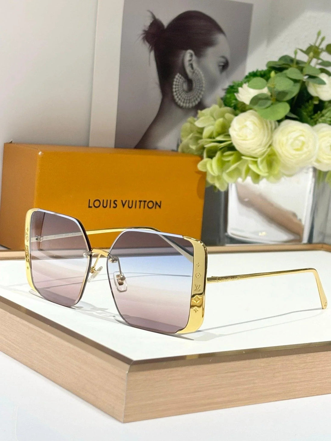 Louis Vuitton Z1994U LV Moon Metal Square Sunglasses Women&