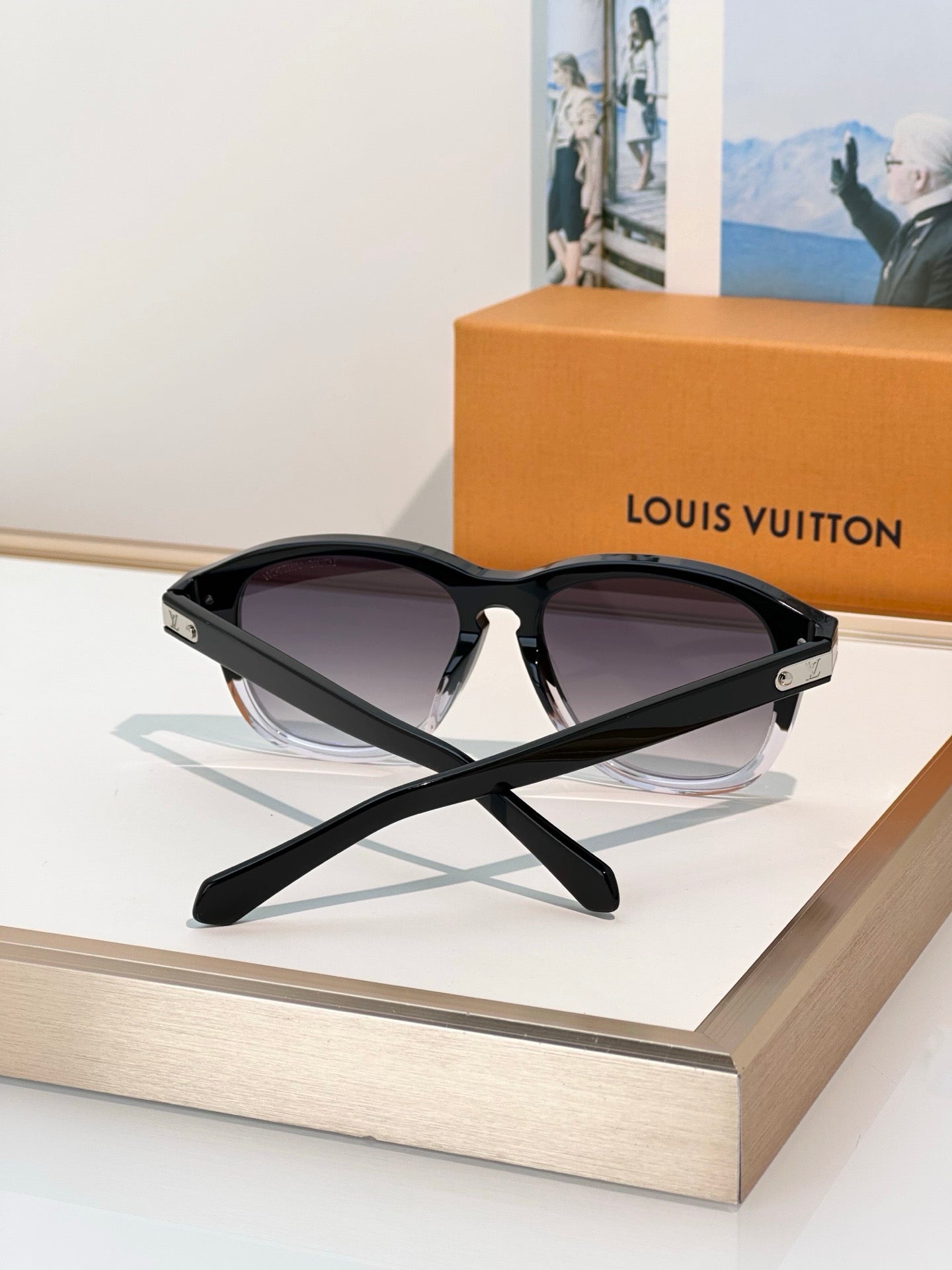 Louis Vuitton Z3125U LV Signature Aviator Sunglasses  ✨