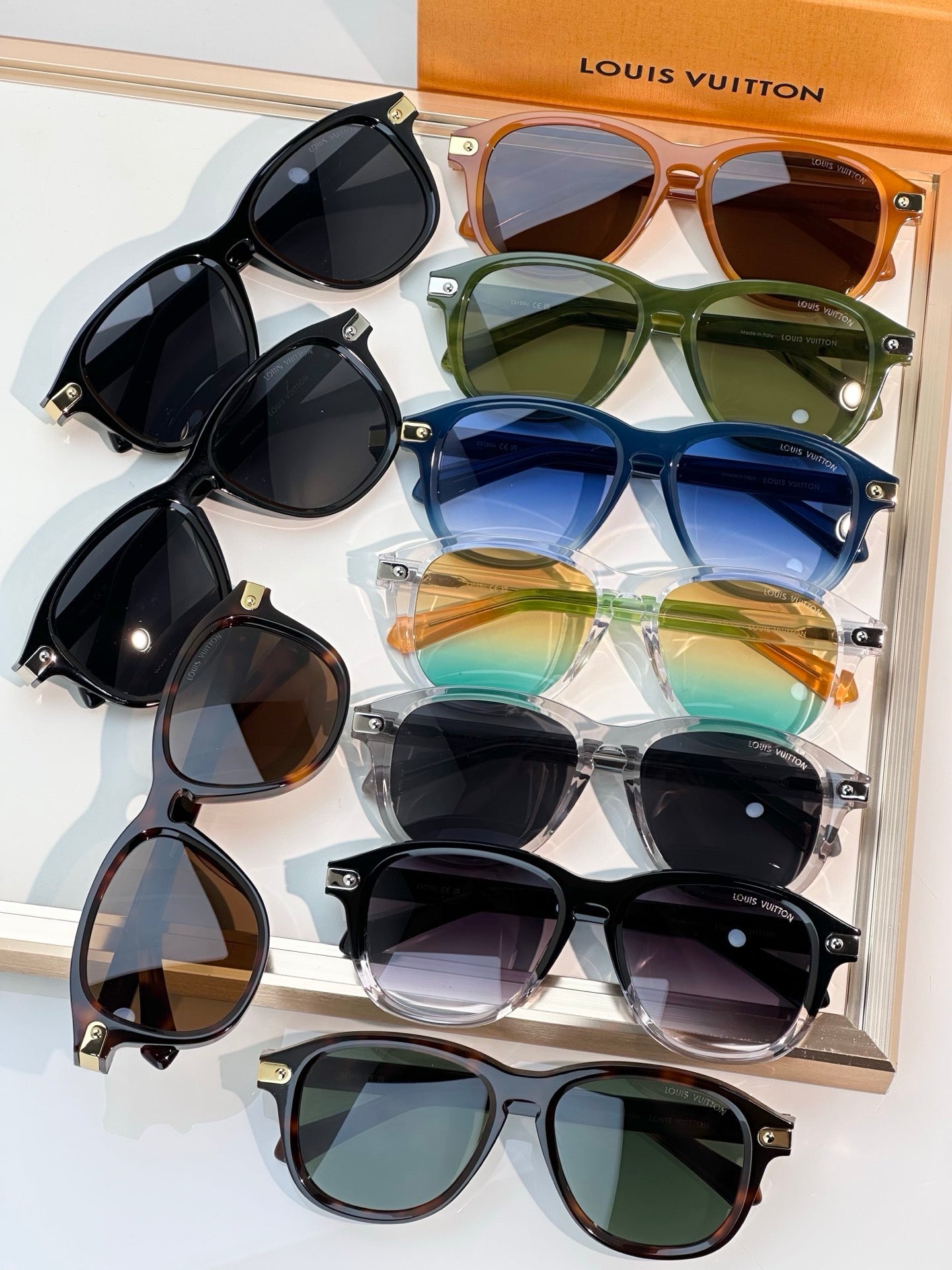 Louis Vuitton Z3125U LV Signature Aviator Sunglasses  ✨