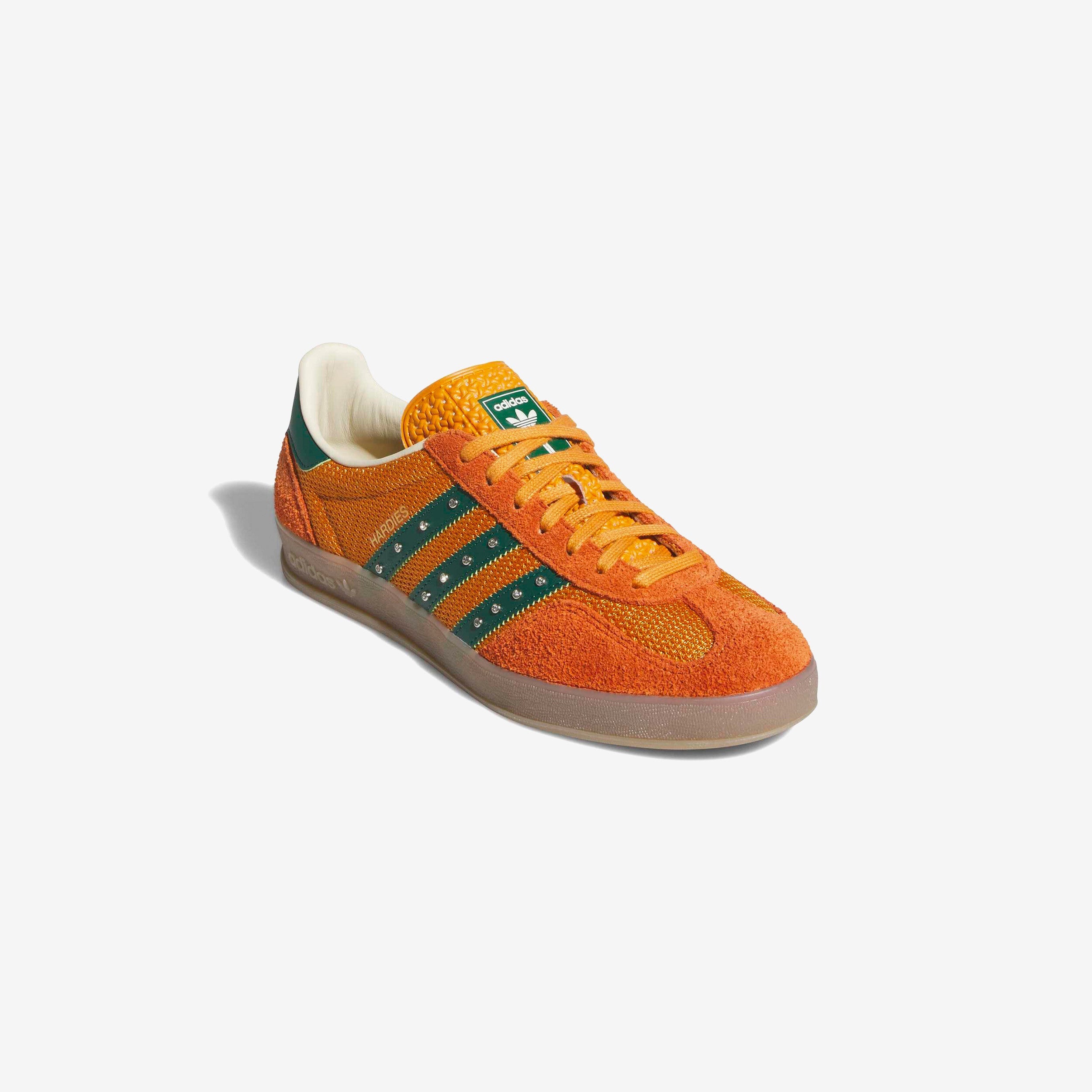 Gazelle Indoor x Hardies