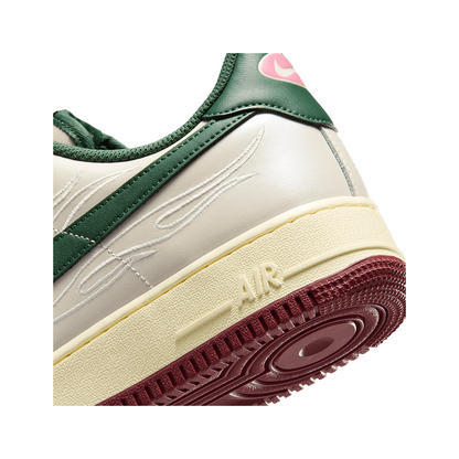 AIR FORCE 1 &