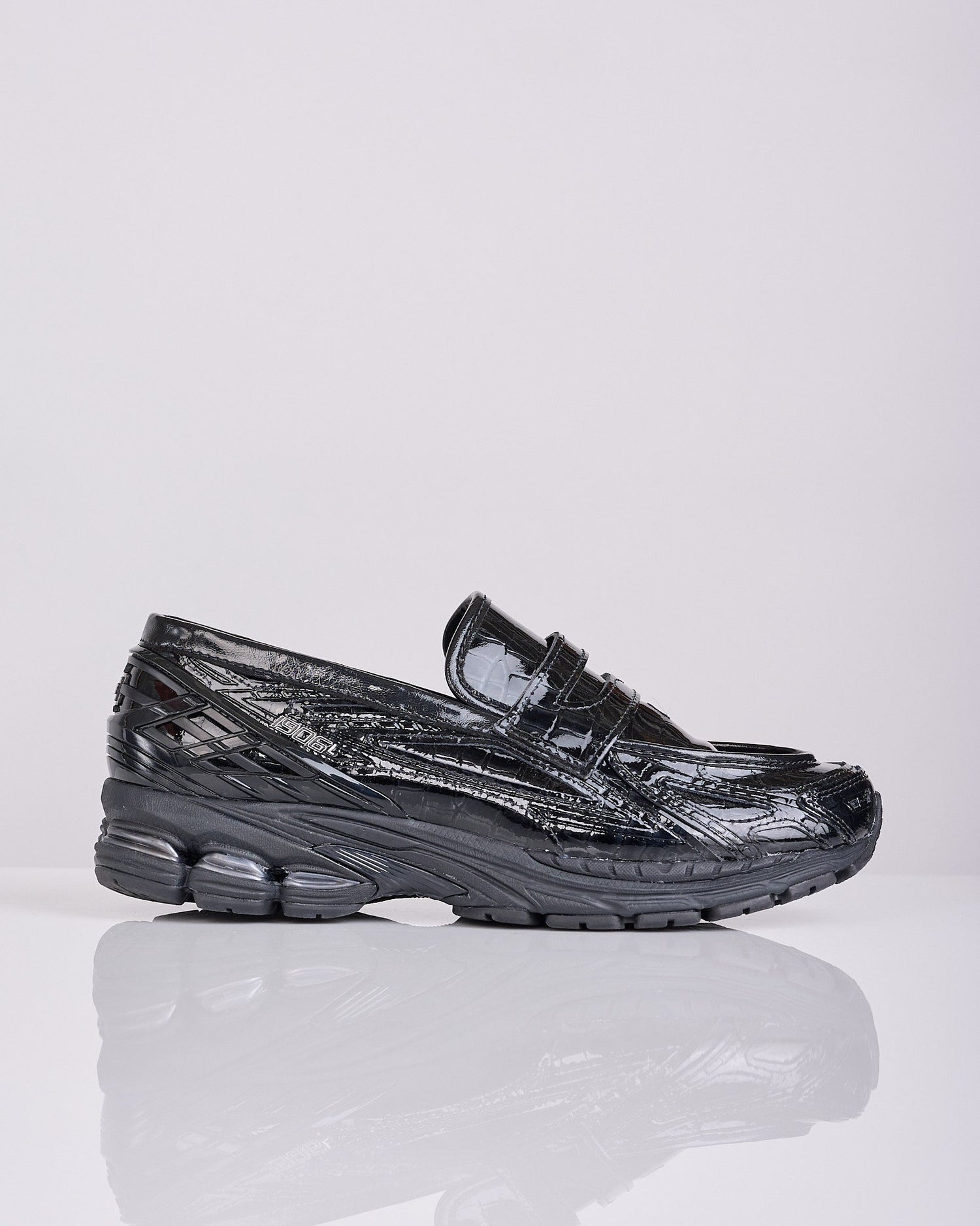 New Balance 1906L Loafer "Black Croc"