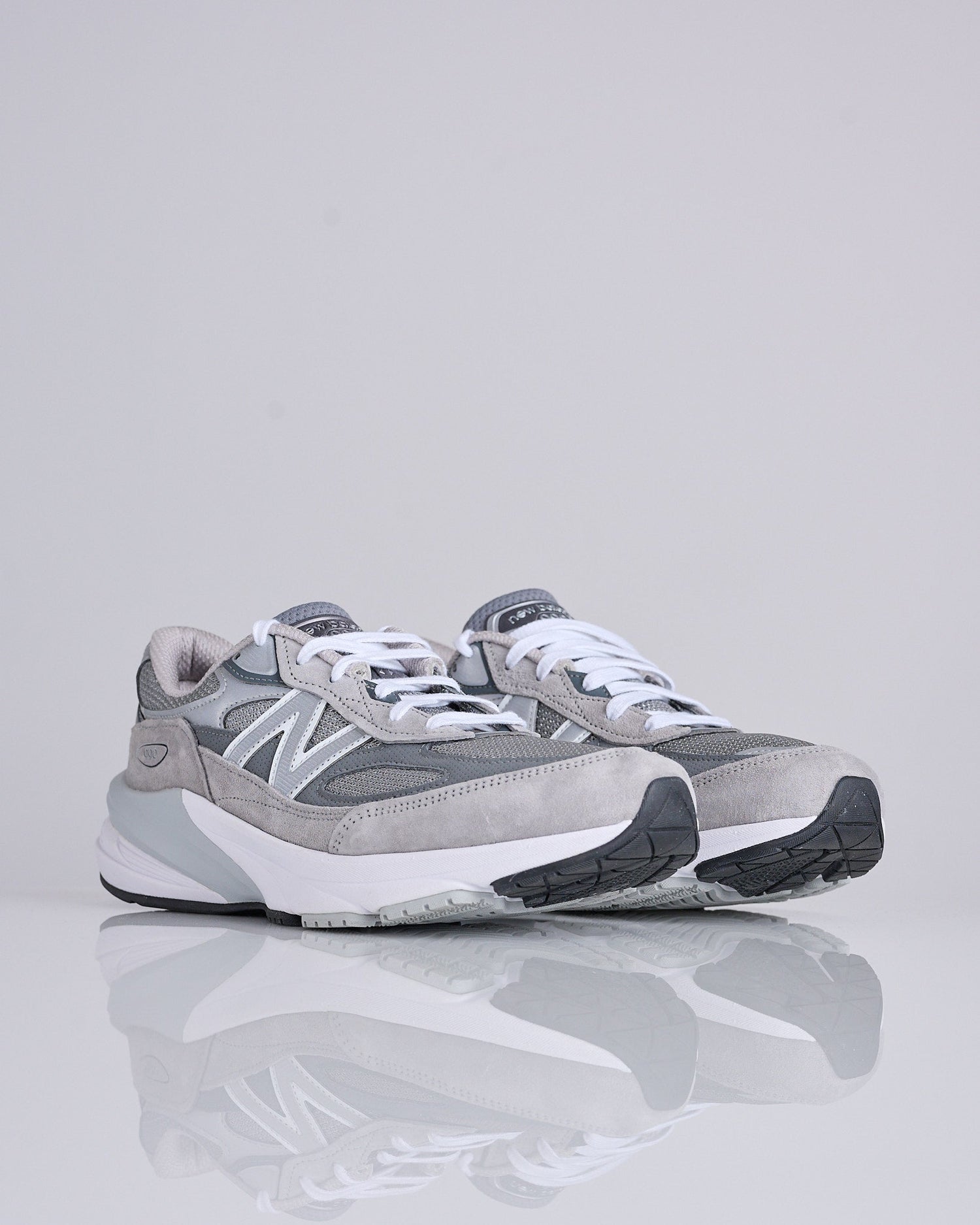 New Balance MiUSA U990V6 Core Grey