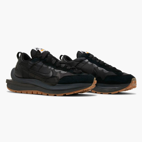 Nike Vaporwaffle sacai Black Gum