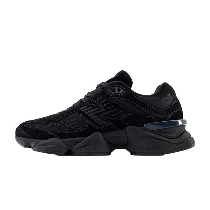 9060 TRIPLE BLACK