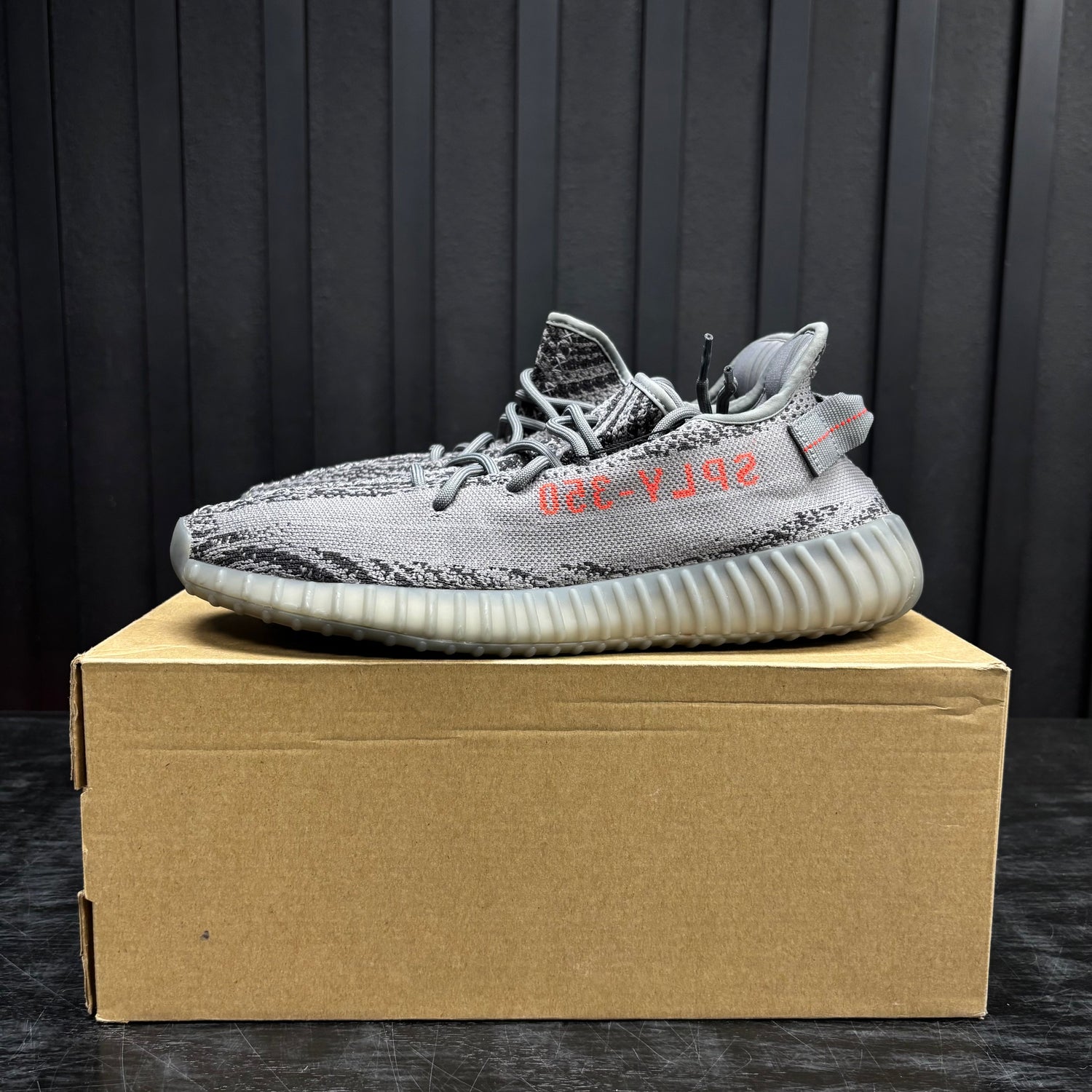 adidas Yeezy Boost 350 V2 Beluga 2.0 - Used - 1888