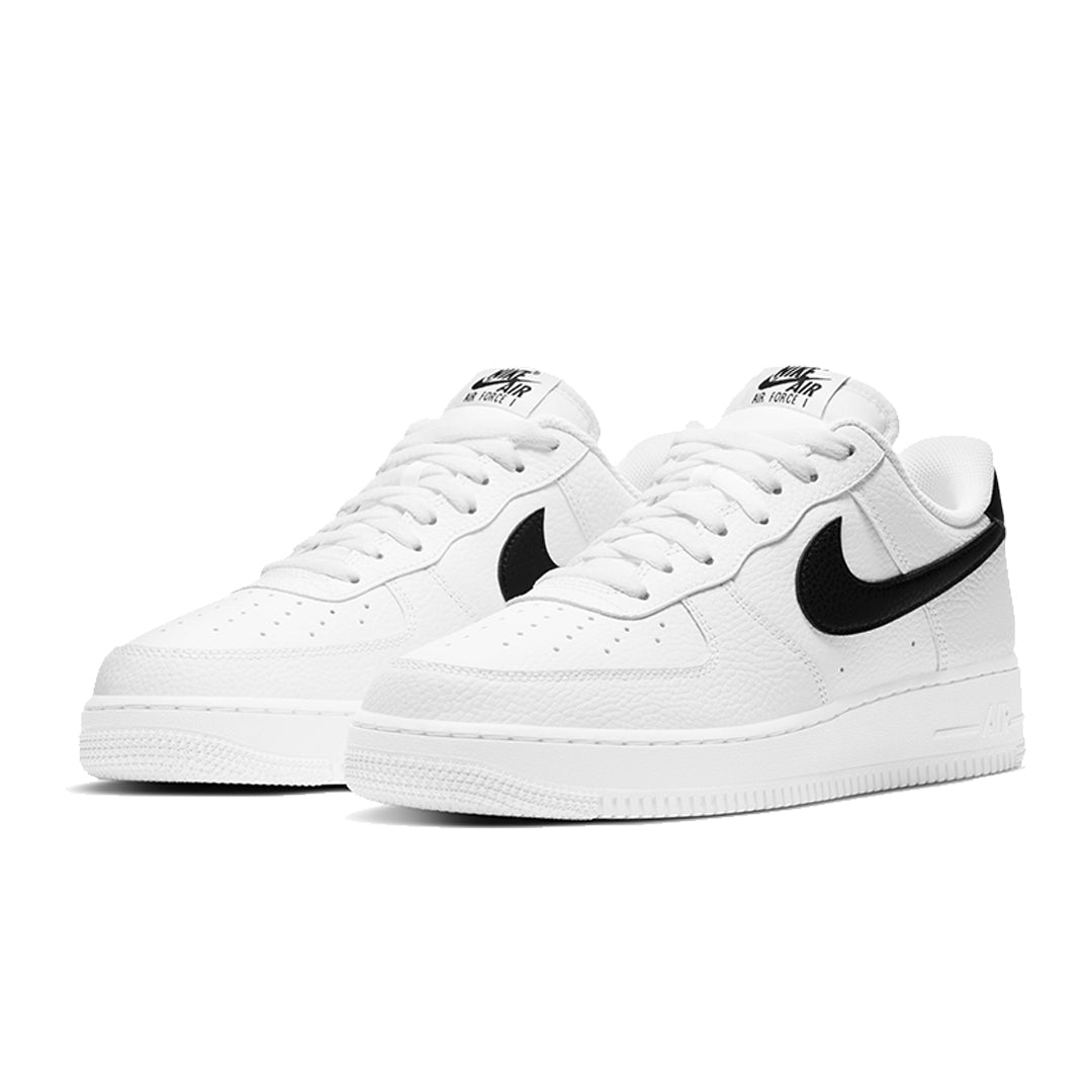 AIR FORCE 1 &