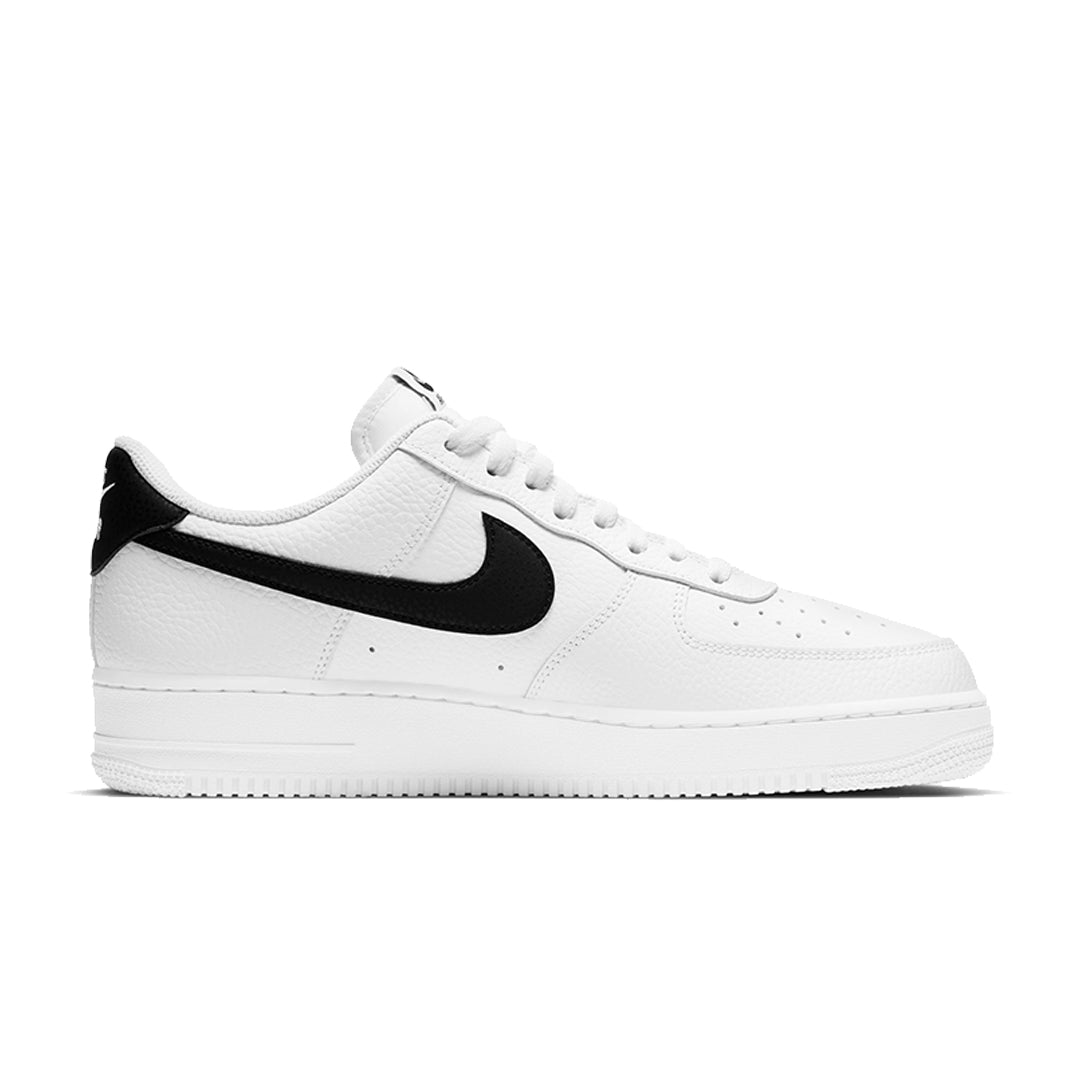 AIR FORCE 1 &