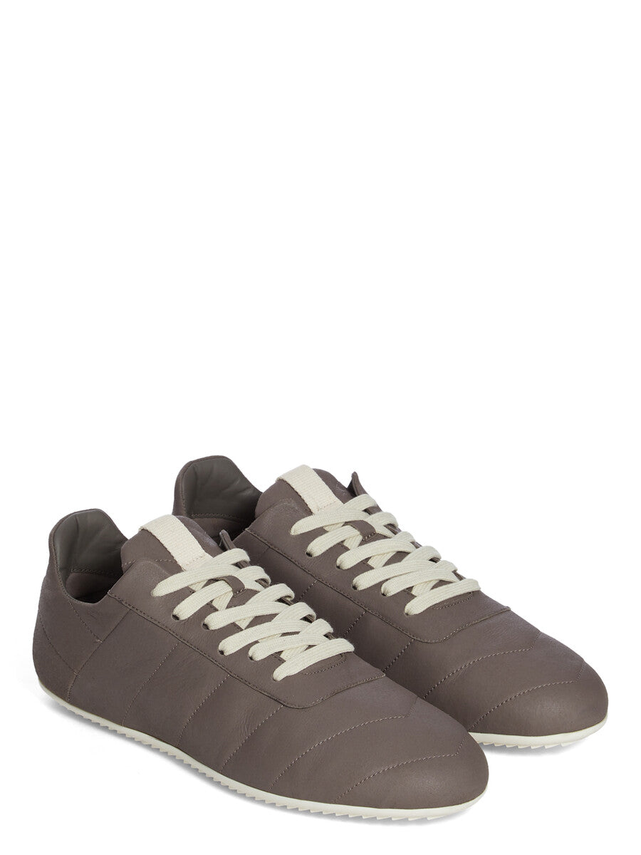 RU02F4878_LBSQ1_341 | QUILTED MINIMAL SNEAKS
