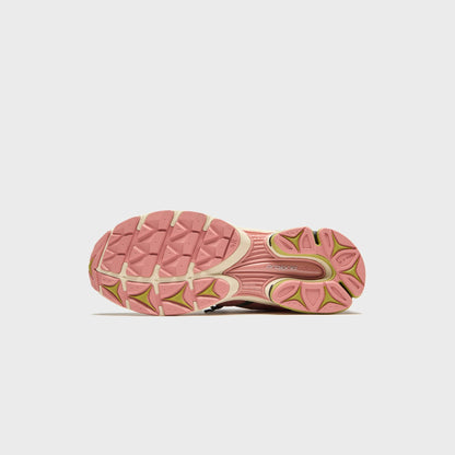 Saucony x Jae Tips ProGrid Triumph 4 - Peach / Leaf