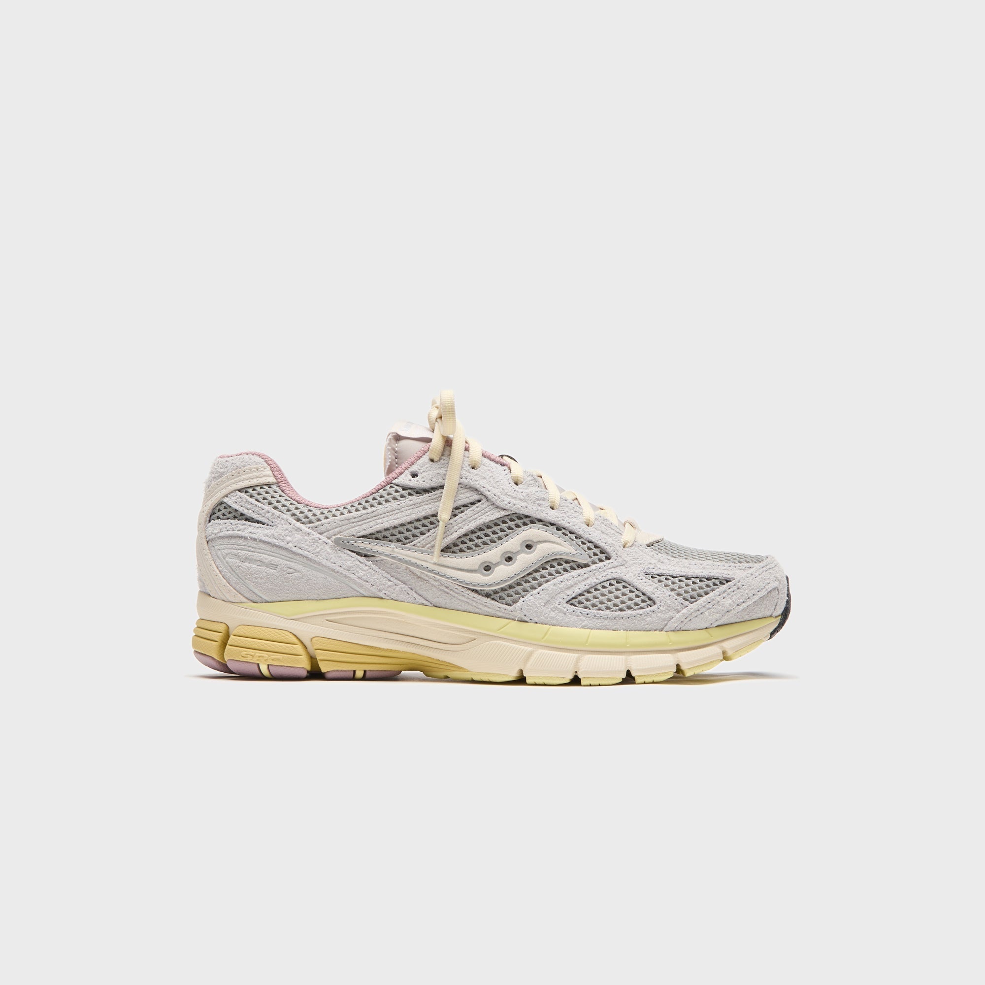 Saucony x 3Sixteen Studios Guide v7.3s - Graphite