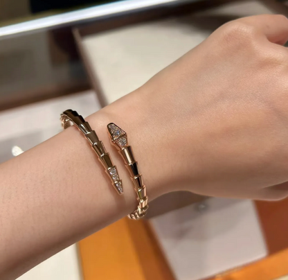 BVLGARI SERPENTI VIPER Rose-Gold-White  Bracelet ✨